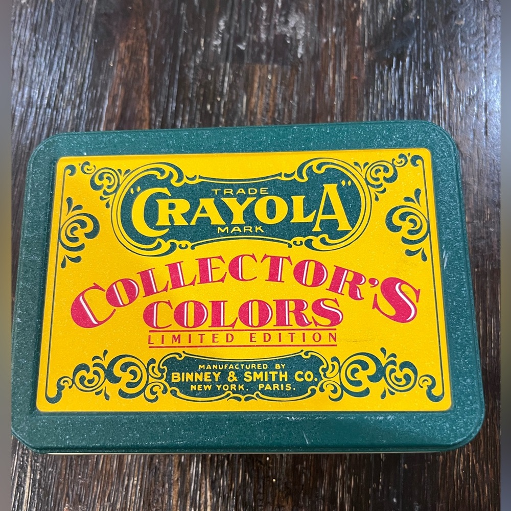 Collectible Trademark Crayola with 8 Retired Colors